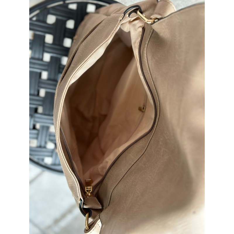 Bolso Solapas y Hebilla Decoración