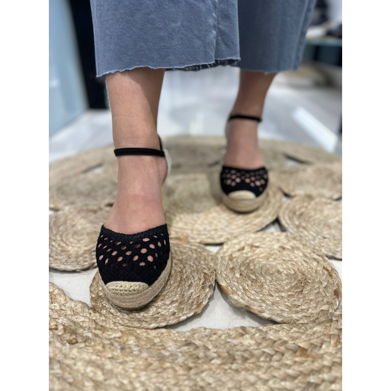 Sandalias Cuña y Cerradas