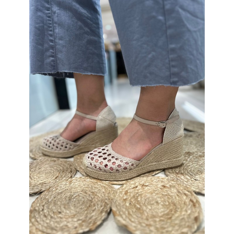 Sandalias Cuña y Cerradas