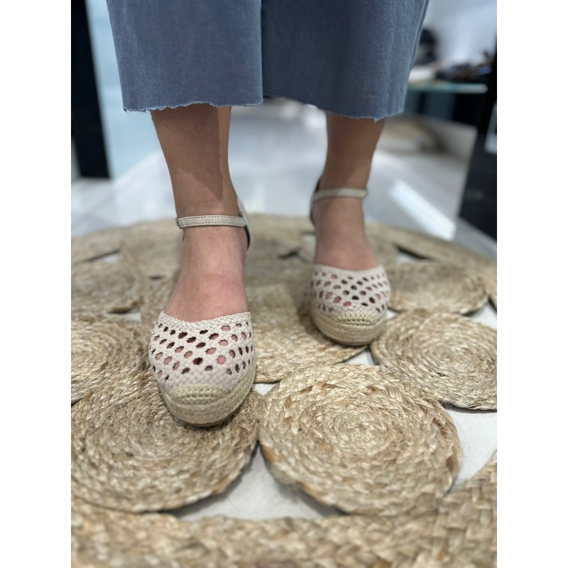 Sandalias Cuña y Cerradas