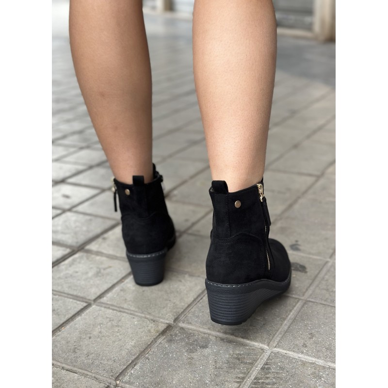 Cuña Con Cremallera De Media Caña