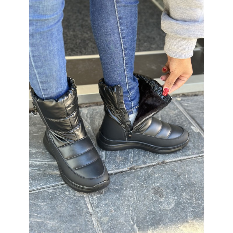 Bota Deportiva Con Pelo