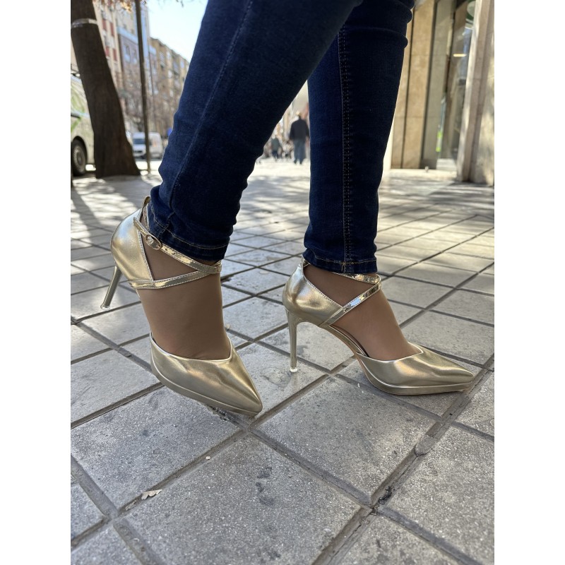 Tacòn Con Tiras Cruzadas 2