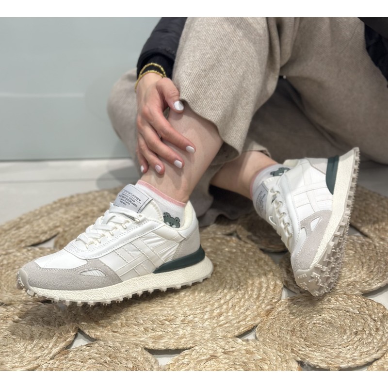 Zapatillas Deportivas Corina M5120 2