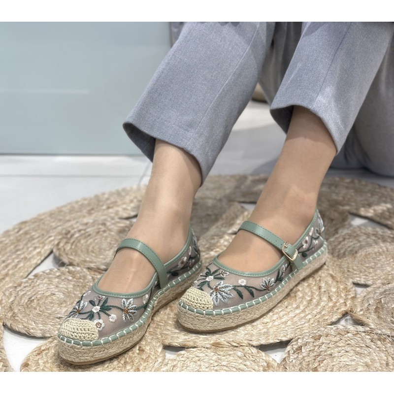 Bailarinas Bordadas Con Detalles...