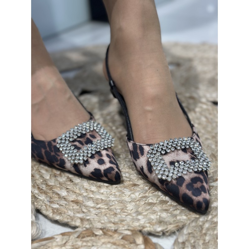 Zapatos De Tacón Bajo Con Pedrería