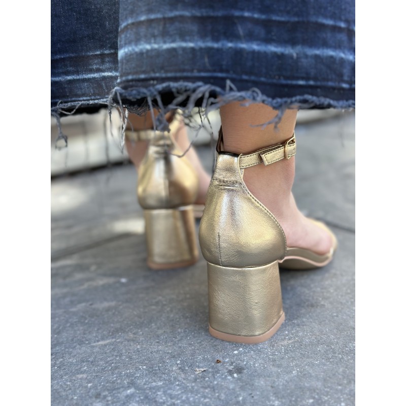 Tacón Cuadrado Diseño Tiras