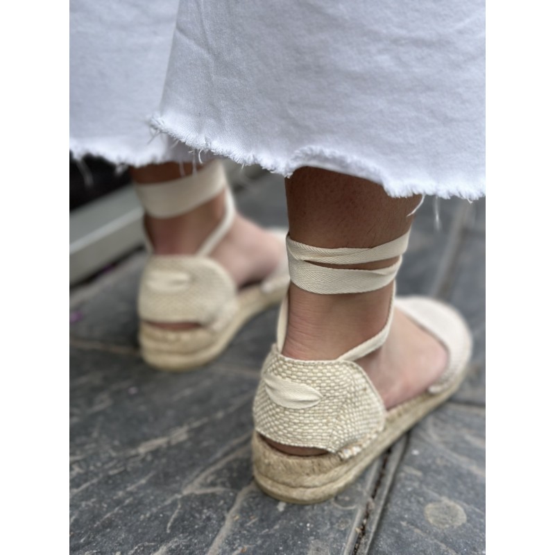 Alpargatas Con cintas Ajustables Corina M5422