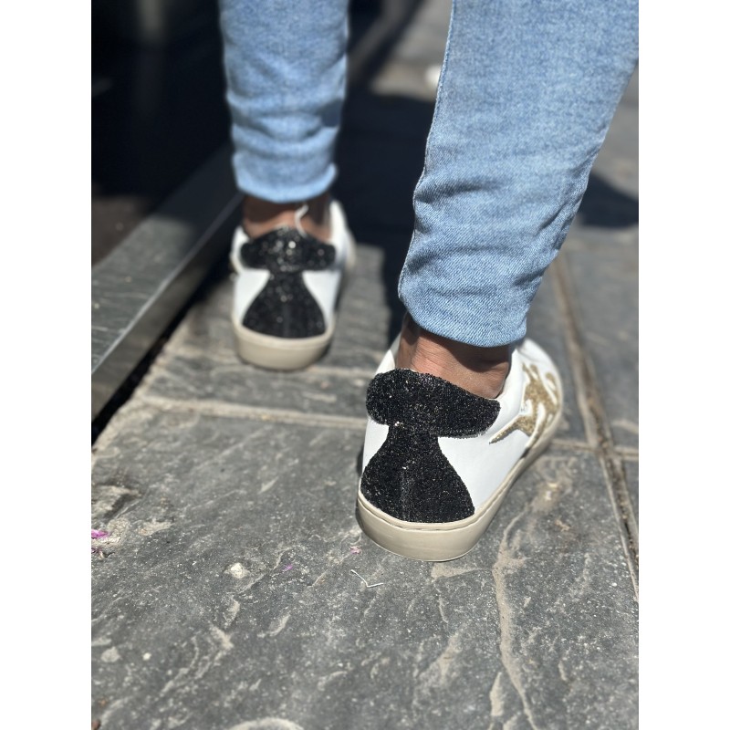 Zapatillas Con Brillo Y Diseño Flameado