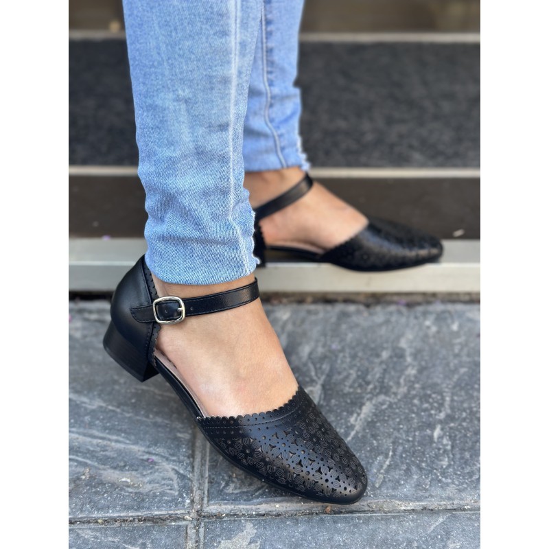 Zapatos Tacón Bajo Calados