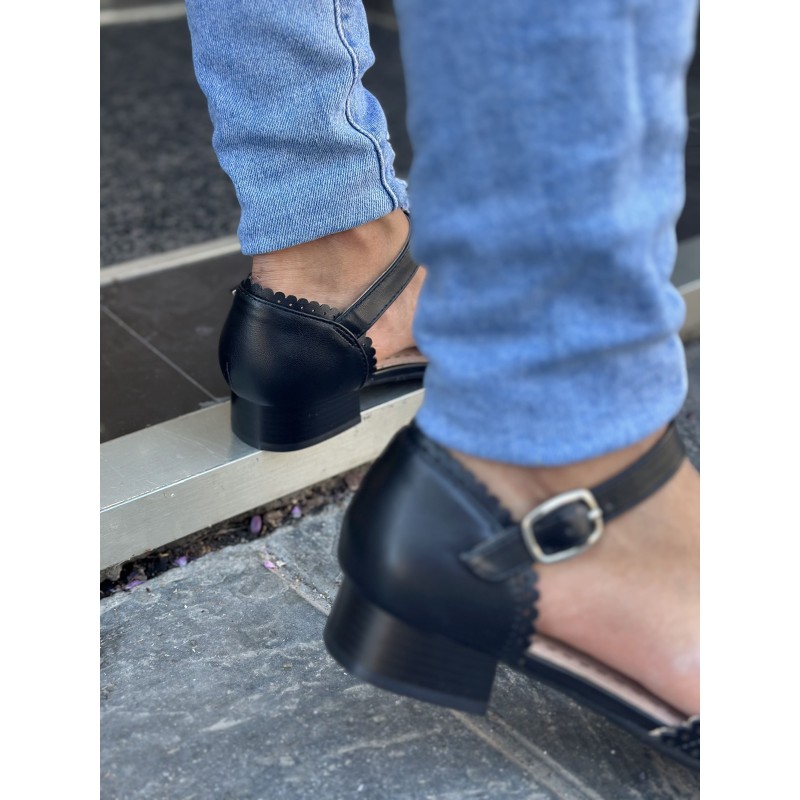 Zapatos Tacón Bajo Calados