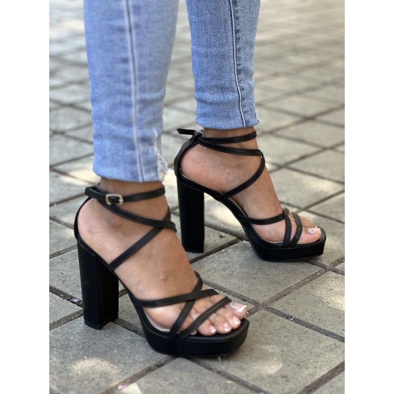 Tacón Con Super Plataforma