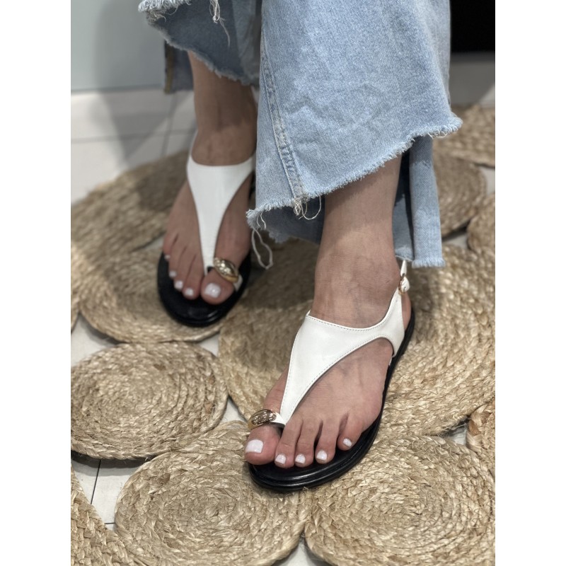 Sandalias Con Diseño De Anillos