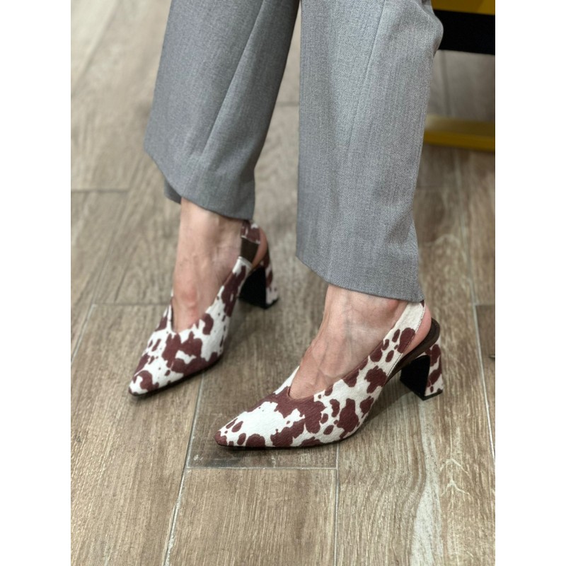 Animal Print, Burdeos y negro tacones