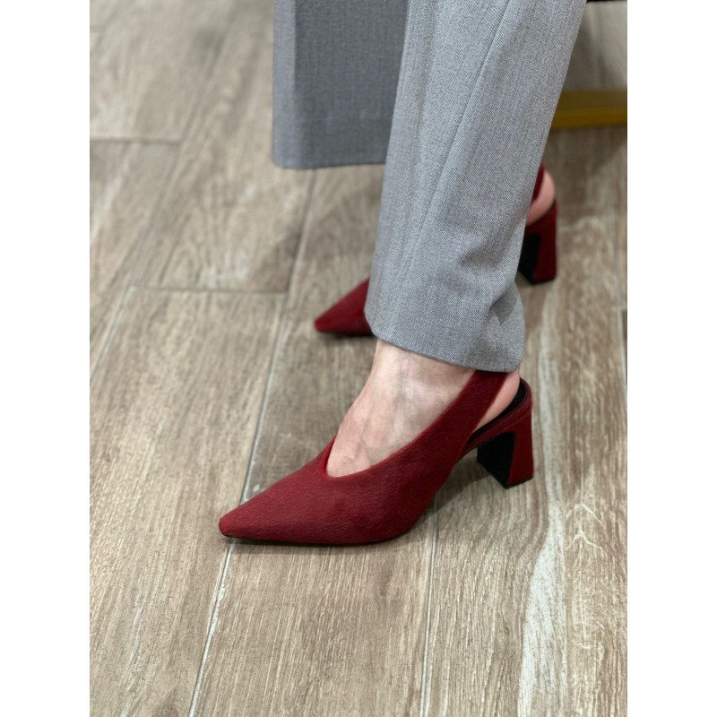 Animal Print, Burdeos y negro tacones