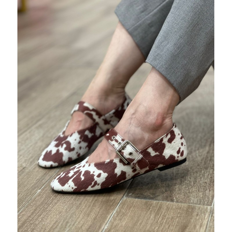 Sandalias forma V con Estampado V.L