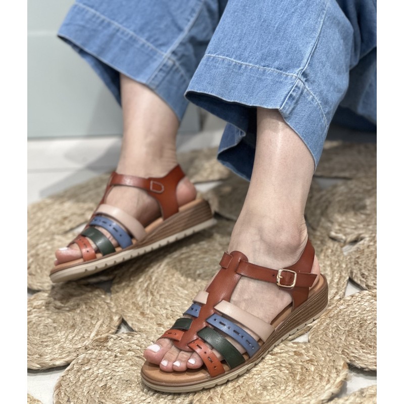 Sandalias Con Tiras Multicolores