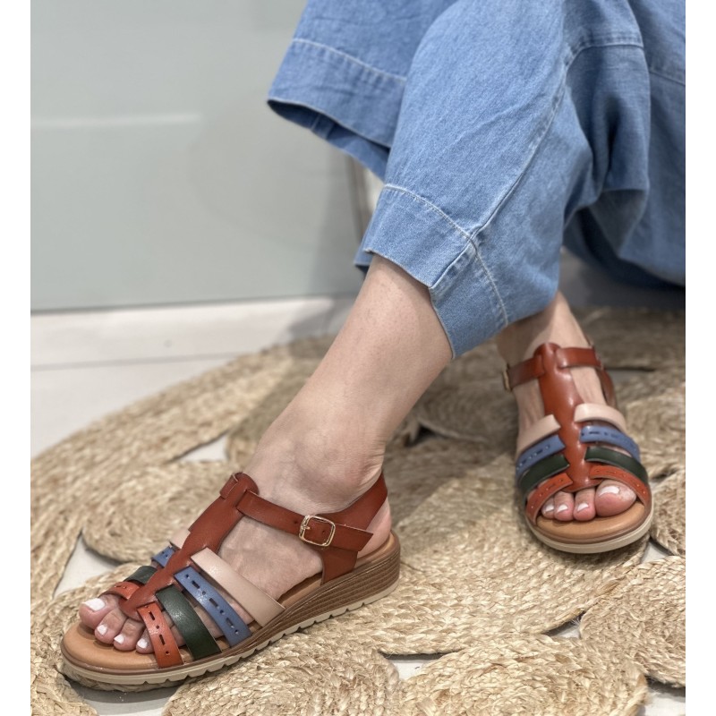 Sandalias Con Tiras Multicolores