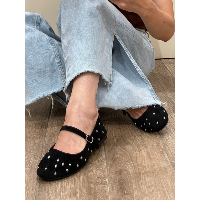 Bailarinas con Tachuelas