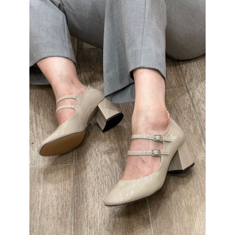 Tacon De Charol M5755 - Corina