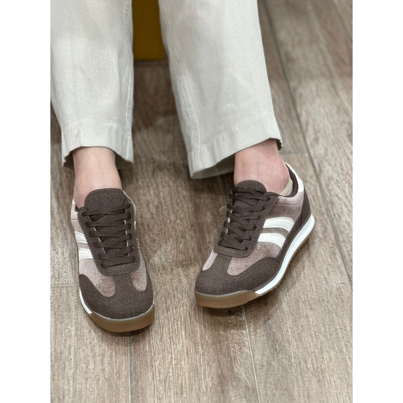 Zapatilla Con Estilo Y Comoda