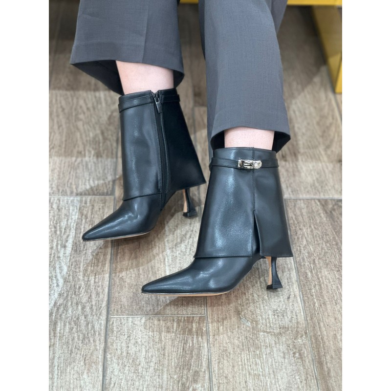 Los Botines Clásicos Modernos