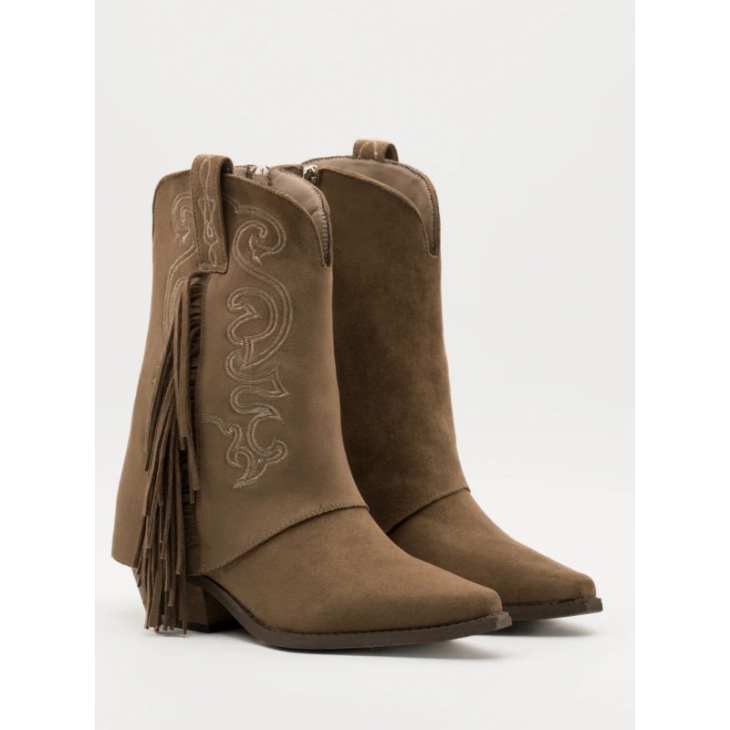 Botines De Gamuza Con Flecos