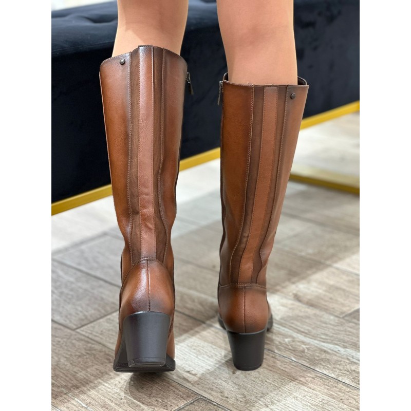 Botas Altas Estilo Elegante y Clásico