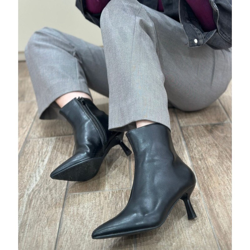 Botin Elegancia y Estilo