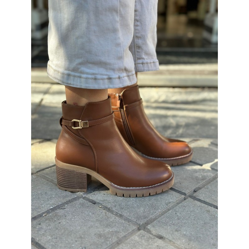 Botín Con Tacón Grueso