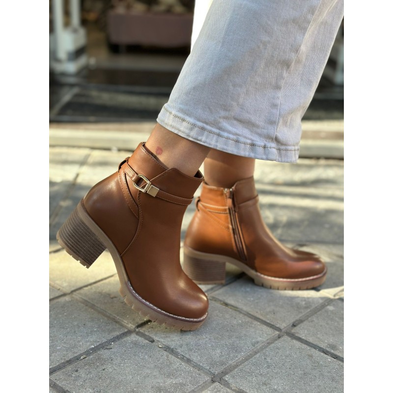 Botín Con Tacón Grueso