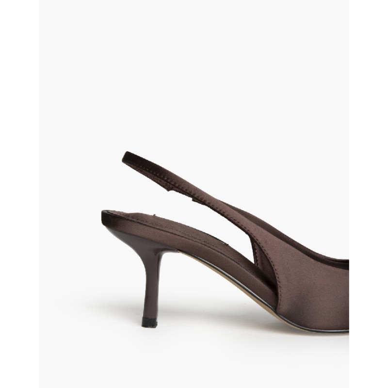 Zapato De Tacón Medio Corina -M6240