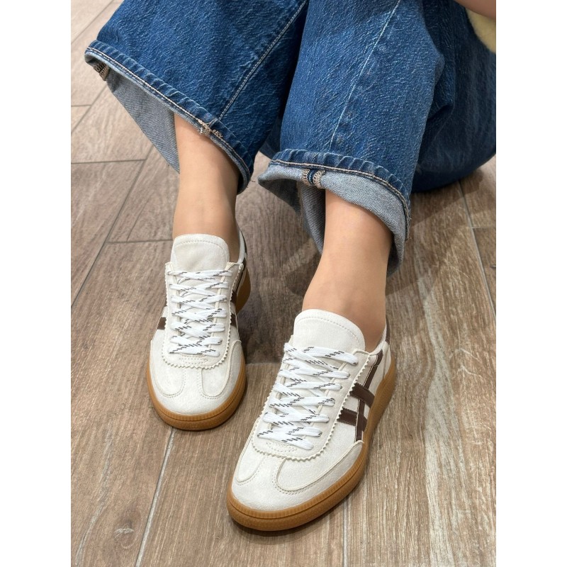 Zapatilla Corina - M6045