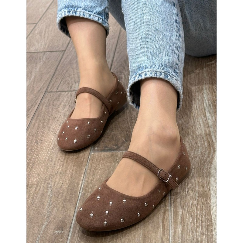 Bailarinas con Tachuelas