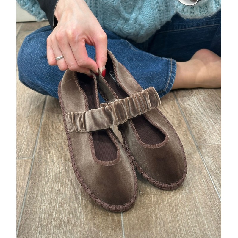 Mercedita Con Plantilla Acolchada