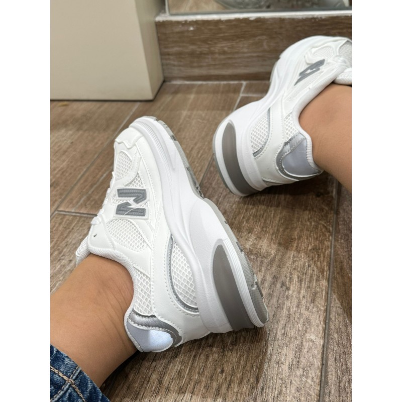 Zapatillas Deportiva - N