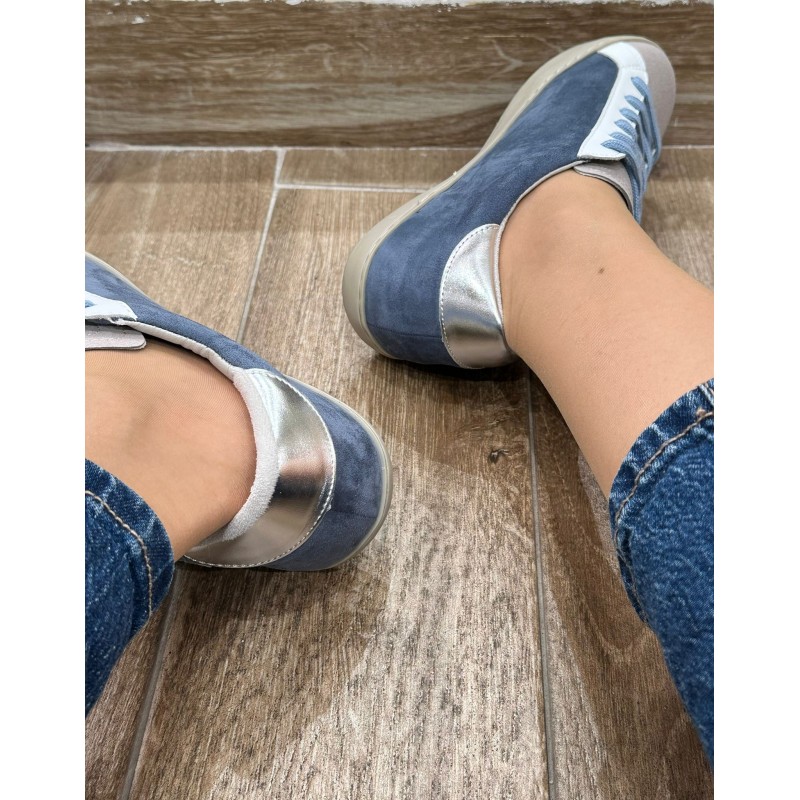 Zapatillas Con Brillo Y Diseño Flameado