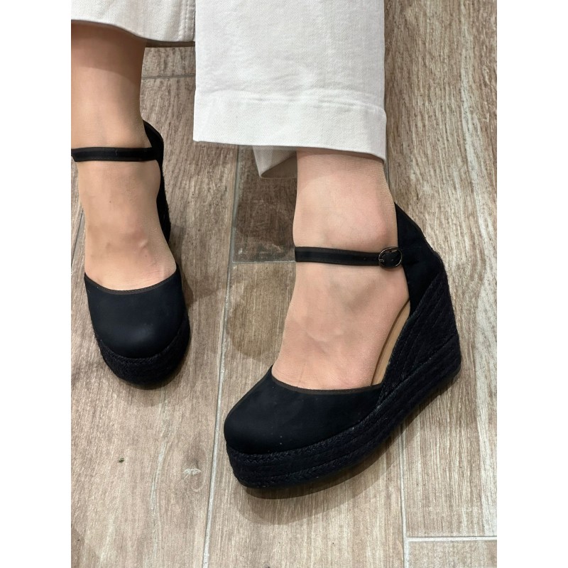 Alpargatas Lyna Classic con Plataforma y Hebilla