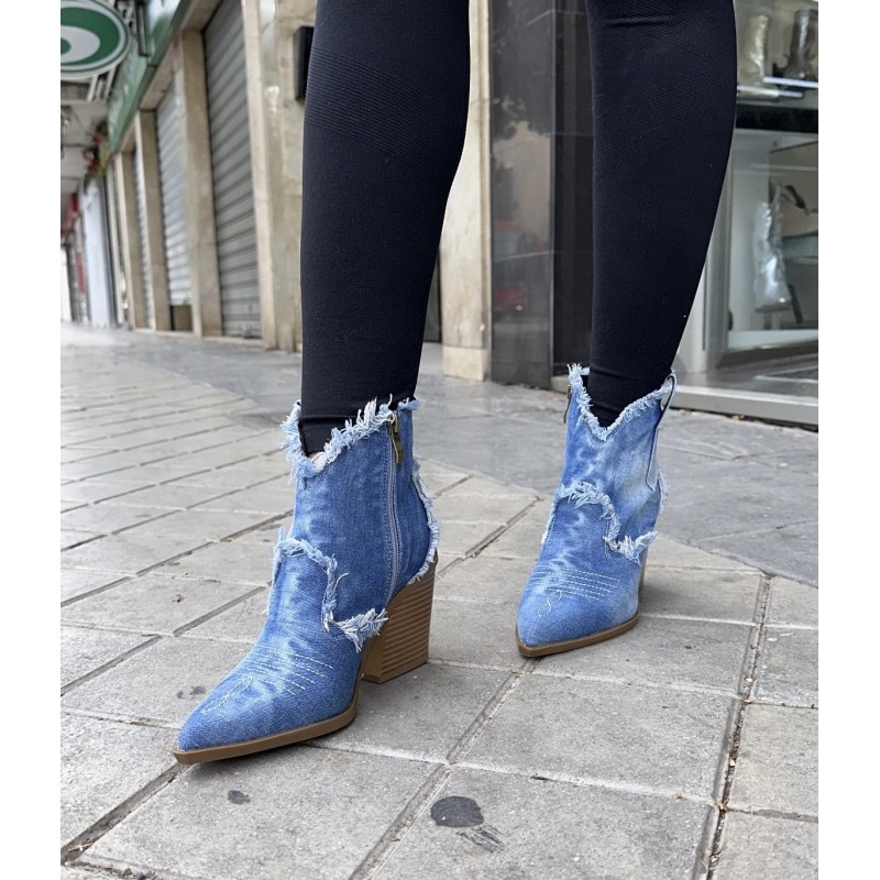 Botín estilo vaquero