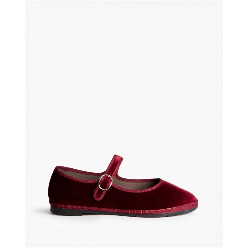 Merceditas Velvet Romance