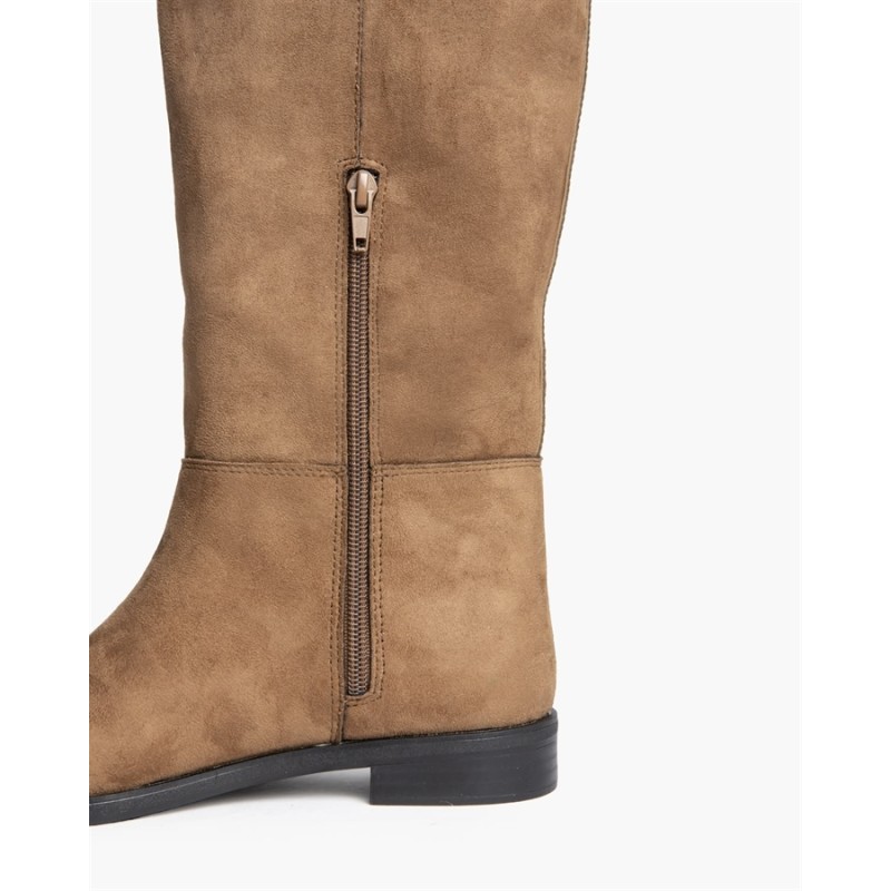 Bota Plana Estilo Hípica -Corina M6796