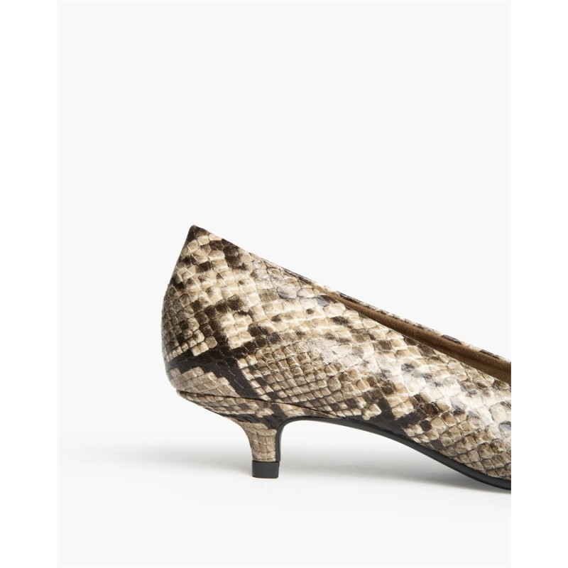 Zapato de Salón Destalonado con Tacón sensato / Kitten Heel y Estampado Serpiente M6700