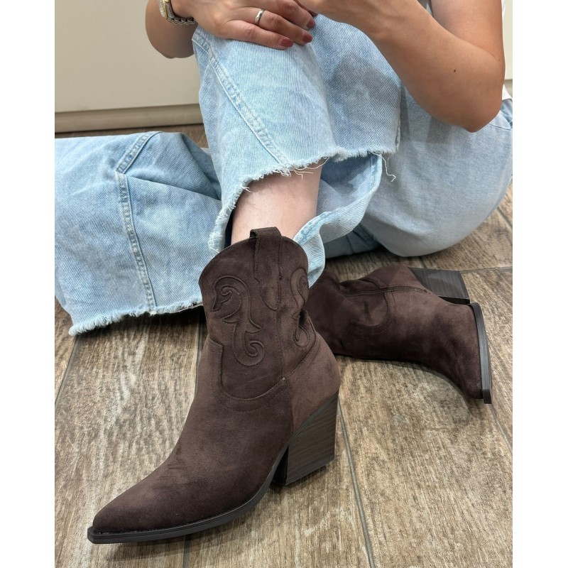 Botines Camperos de Estilo Cowboy con Bordados 2
