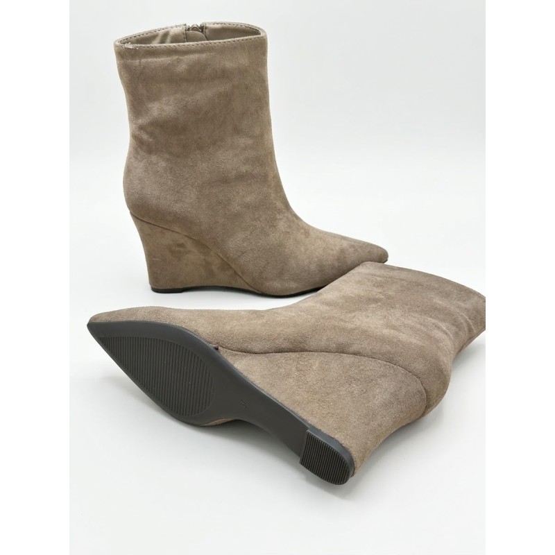 Botines Elegantes con Cuña en Ante  -...