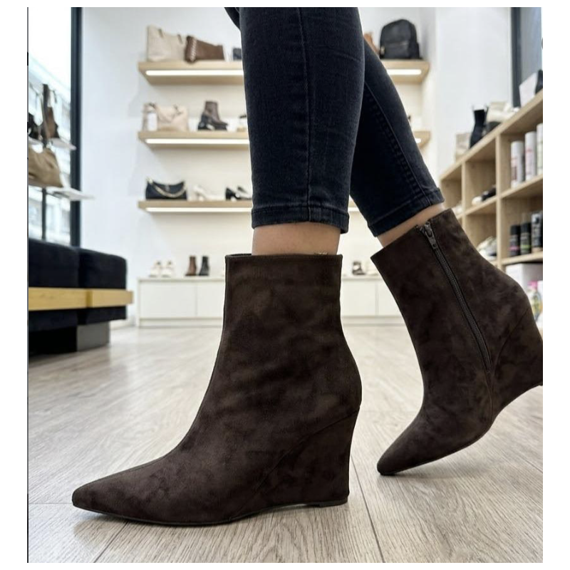 Botines Elegantes con Cuña en Ante  - Cierre de...