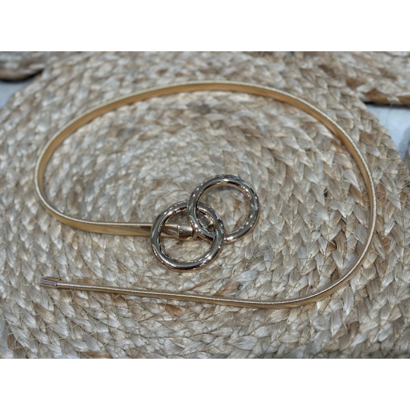 Cinturón metálico con elasticidad