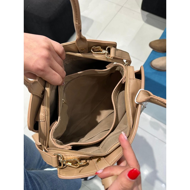 Bolso Mediano Espacioso